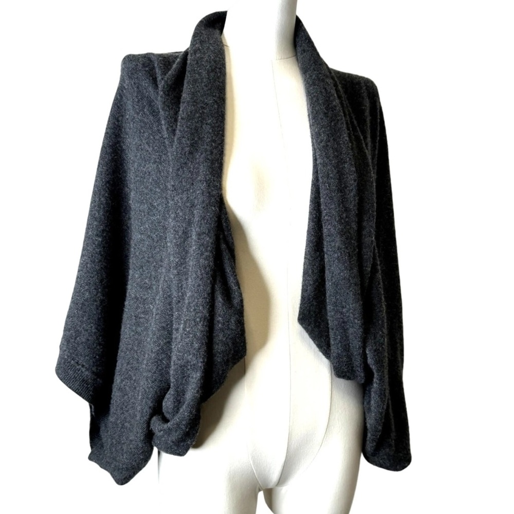 VINCE cardigan small 100%Cashmere